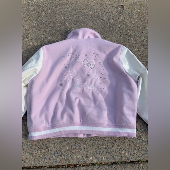 NWT HeLLO KiTTY x FoReVeR 21 Pink Faux Leather Varsity Bomber Jacket - Picture 4 of 4